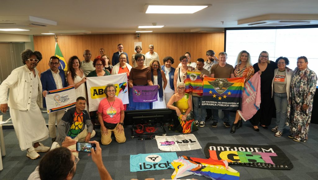 DPU preside a comissão eleitoral durante Assembleia do Conselho Nacional dos Direitos das Pessoas LGBTQIA+