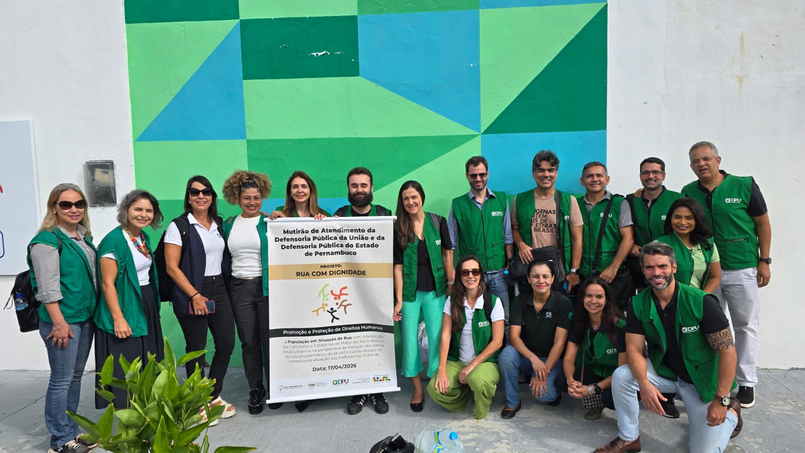 Projeto Rua com Dignidade chega ao Recife (PE) com imersão de defensores nas demandas da população em situação de rua