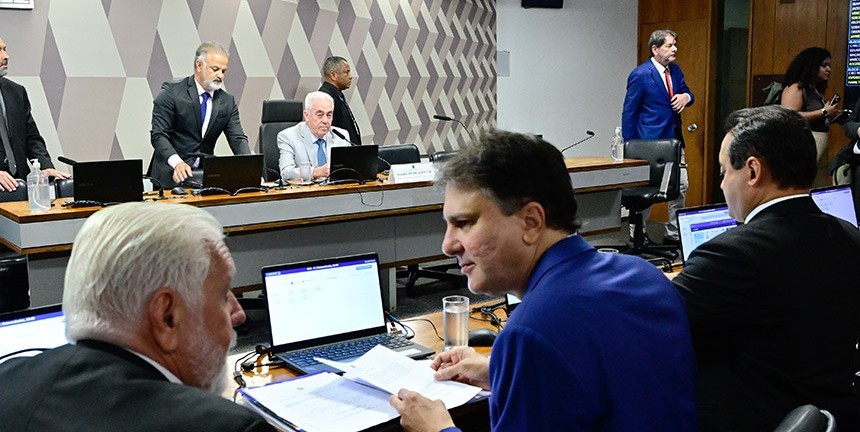 Relatório da indicação de Tarcijany Linhares para defensora pública-geral federal é lido na CCJ do Senado