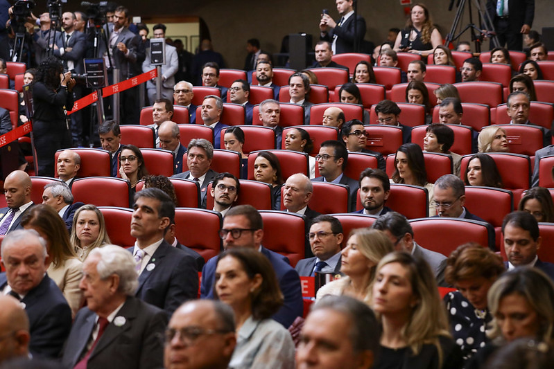 Defensoria Pública da União prestigia posse da nova presidência do TSE